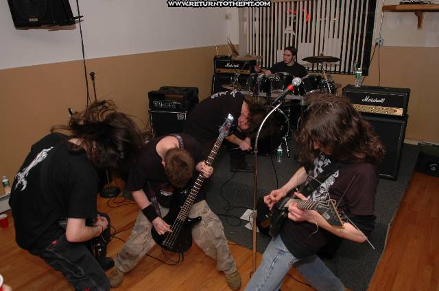 [abhorred on Mar 13, 2005 at P.A.'s Lounge (Somerville, MA)]