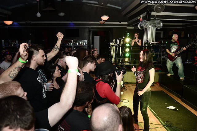 [abnormality on May 1, 2016 at Mill City Ballroom (Lowell, MA)]