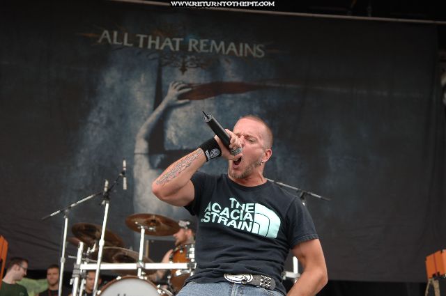 [all that remains on Aug 1, 2006 at Tweeter Center - second stage (Mansfield, Ma)]
