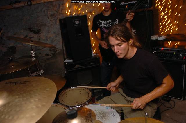 [animosity on Aug 27, 2005 at the Library (Allston, Ma)]