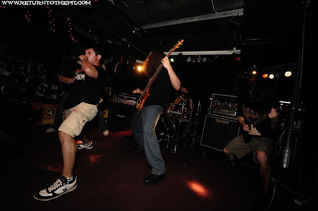 [archaeon on Jul 2, 2008 at Dover Brick House (Dover, NH)]