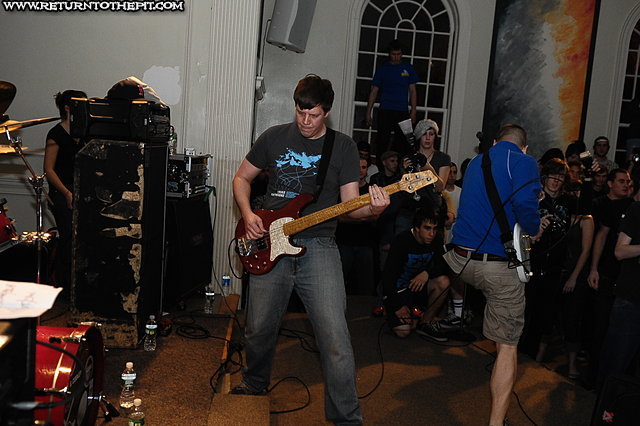 [bane on May 2, 2008 at Mercy House (Amherst, MA)]