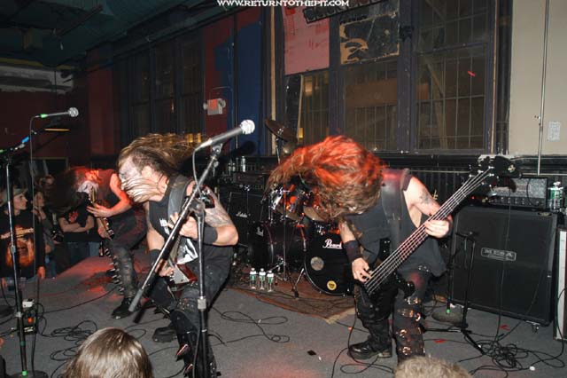 [behemoth on Apr 6, 2003 at the Met Cafe (Providence, RI)]