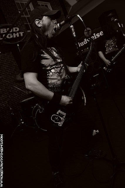 [blood of the gods on Apr 21, 2011 at The Brewery Exchange (Lowell, MA)]
