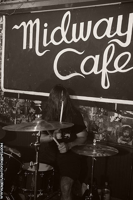[blood of the gods on Aug 22, 2010 at Midway Cafe (Jamacia Plain, MA)]