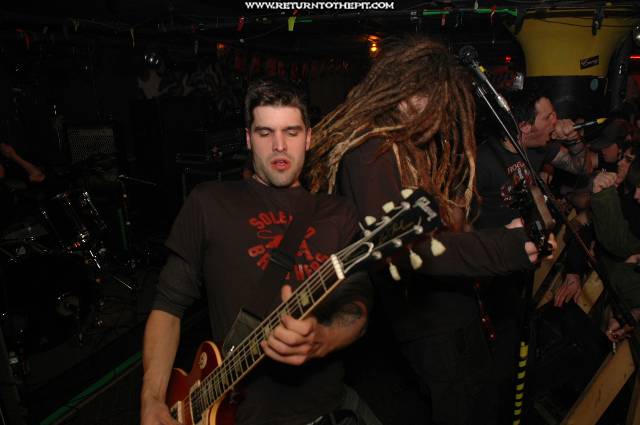 [bloomsimple on Feb 24, 2005 at the Bombshelter (Manchester, NH)]