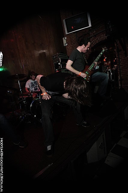 [broadcast the nightmare on Apr 18, 2009 at Chasers - Thirdstage (Worcester, MA)]