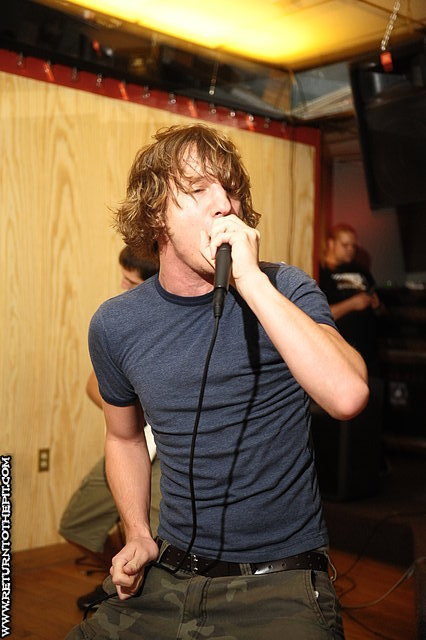 [broadcast the nightmare on Jun 3, 2008 at Rocko's (Manchester, NH)]