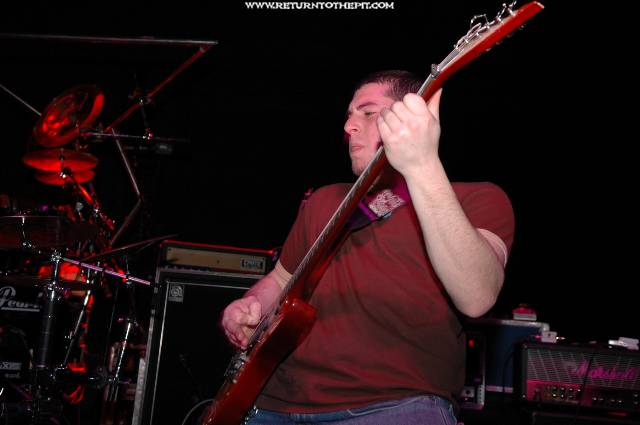 [burn in silence on Feb 26, 2005 at the Palladium (Worcester, Ma)]