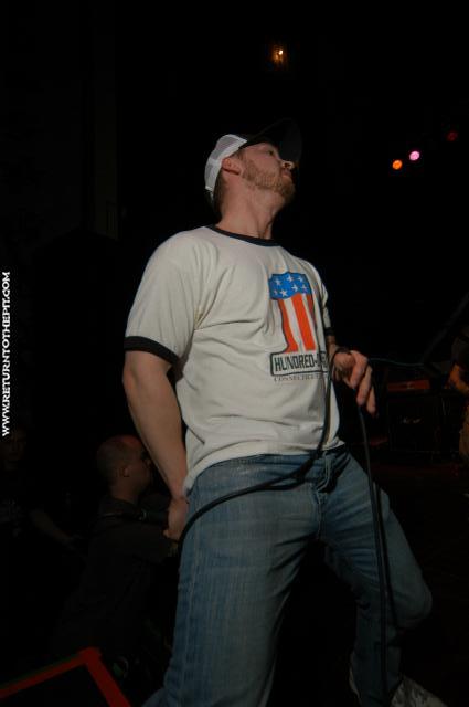 [burnt by the sun on Apr 30, 2004 at the Palladium - first stage (Worcester, MA)]