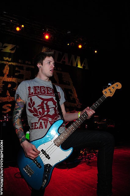 [city lights on Apr 14, 2011 at the Palladium - Mainstage (Worcester, MA)]