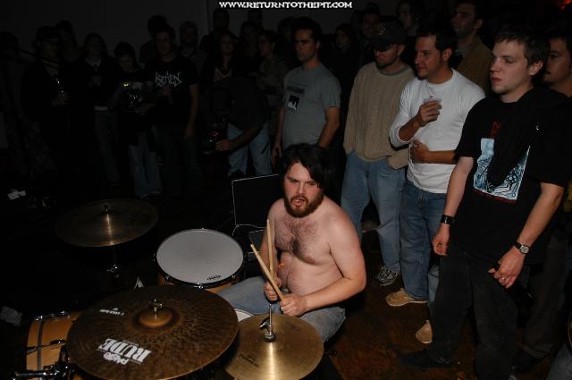 [conifer on Oct 16, 2004 at the Space (Portland, Me)]