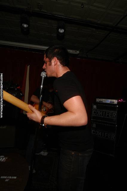 [conifer on Mar 23, 2005 at AS220 (Providence, RI)]