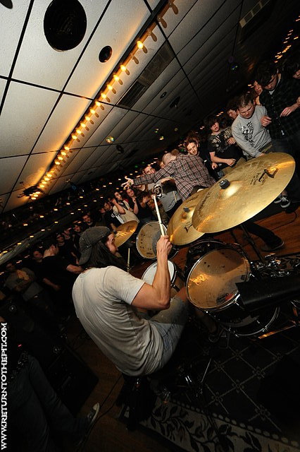 [converge on May 30, 2008 at Rocko's (Manchester, NH)]