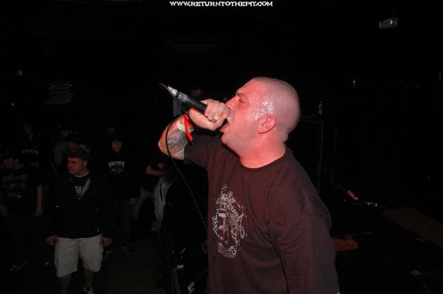 [death before dishonor on Nov 24, 2004 at the Palladium (Worcester, Ma)]