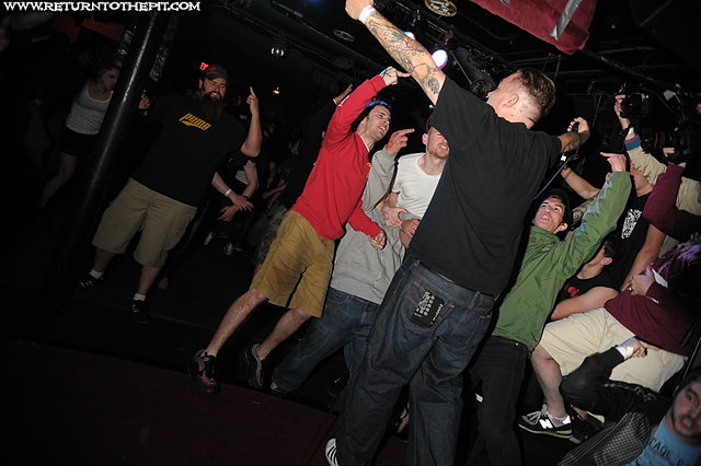 [death threat on May 9, 2008 at Club Hell (Providence, RI)]