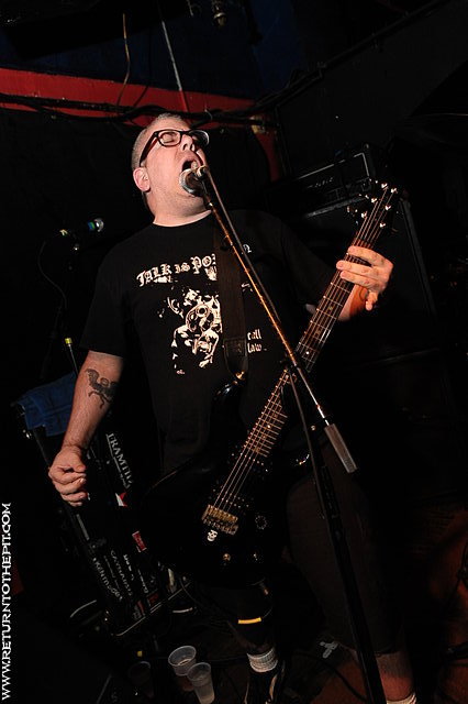 [defeatist on Sep 9, 2008 at Middle East (Cambridge, Ma)]