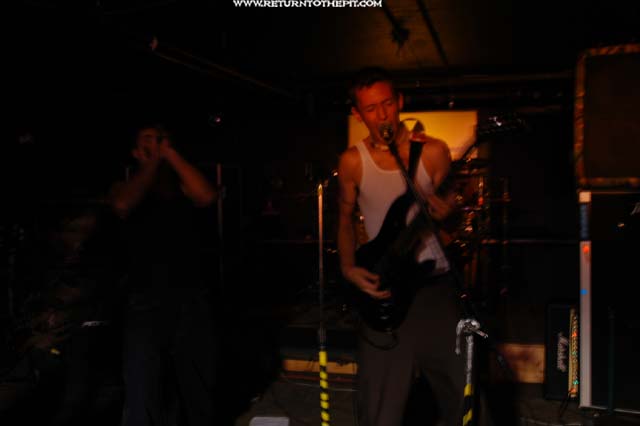 [disaster piece on Oct 5, 2003 at the Bombshelter (Manchester, NH)]