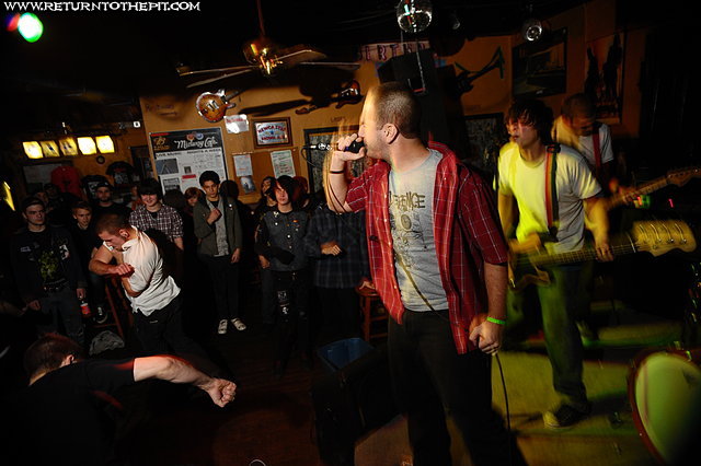 [disaster strikes on Nov 29, 2008 at Midway Cafe (Jamaica Plain, MA)]