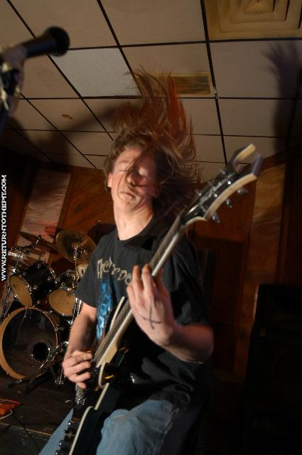 [dissector on Feb 19, 2004 at the Chopping Block (Boston, Ma)]