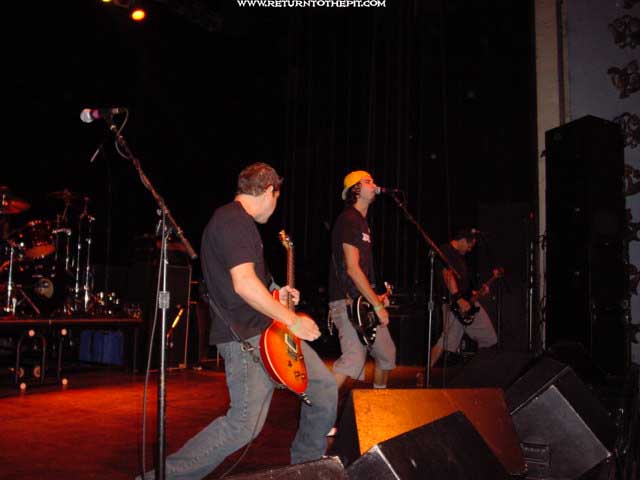 [dont look down on Sep 15, 2002 at Skatefest First Stage The Palladium (Worcester, MA)]