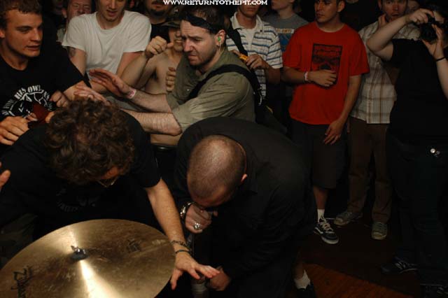 [dropdead on Sep 6, 2003 at The Living Room (Providence, RI)]