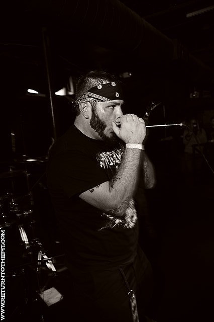 [dysentery on Aug 9, 2008 at Club Hell (Providence, RI)]
