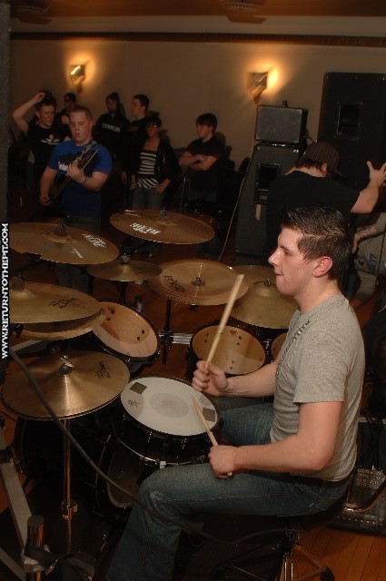 [emmure on Apr 6, 2006 at Masonic Temple (Melrose, Ma)]