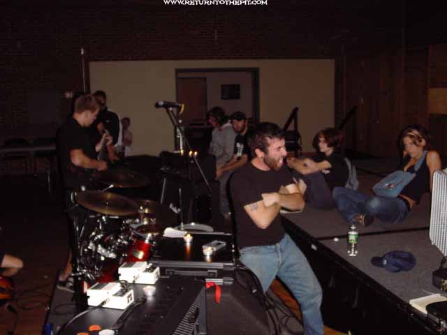[eyes like autumn on Sep 21, 2002 at Return to the Pit 6 year concert - Stratford Rm (Durham, NH)]