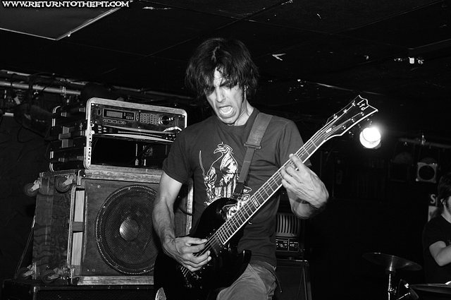 [fuck the facts on Jun 6, 2007 at Mark's Showplace (Bedford, NH)]