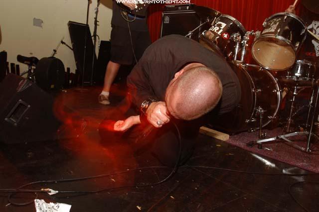 [i destroyer on Jul 12, 2003 at AS220 (Providence, RI)]