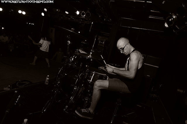 [innumerable forms on May 28, 2011 at Sonar (Baltimore, MD)]