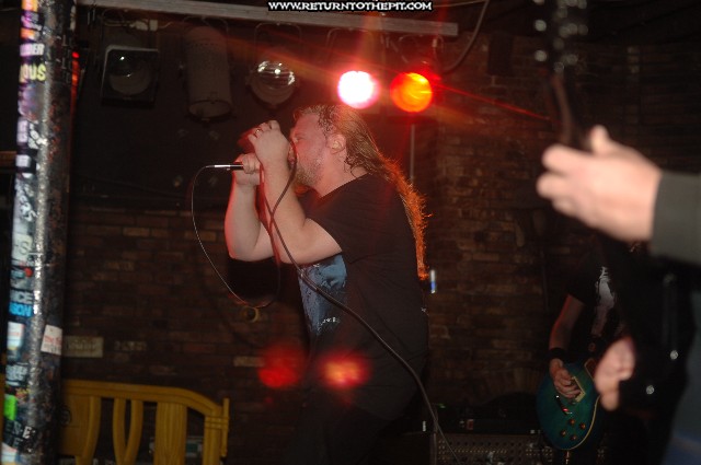 [keen of the crow on May 16, 2006 at the Living Room (Providence, RI)]