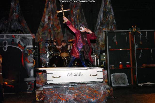 [king diamond on Apr 24, 2005 at the Palladium - main stage (Worcester, Ma)]