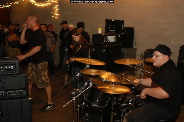 [ligeia on Apr 24, 2004 at The Warehouse (Wallingford, CT)]