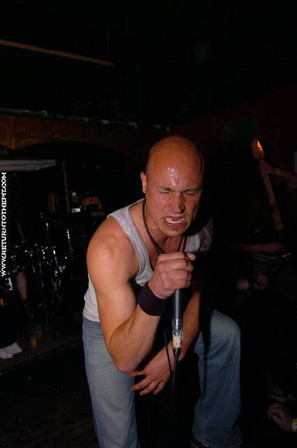 [leng tche on May 25, 2005 at Middle East (Cambridge, Ma)]