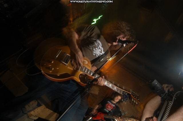 [lords on Nov 8, 2005 at DADT space (Allston, Ma)]