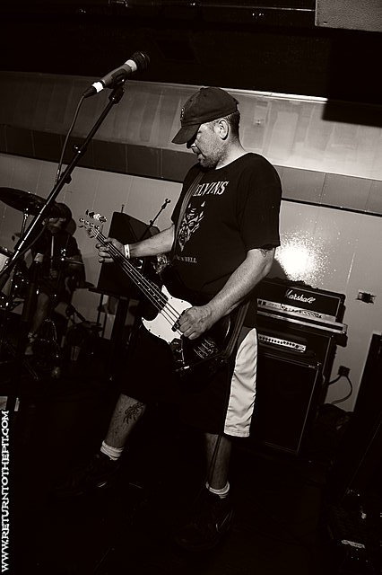 [milos syndicate on May 22, 2010 at Club Lido (Revere, MA)]