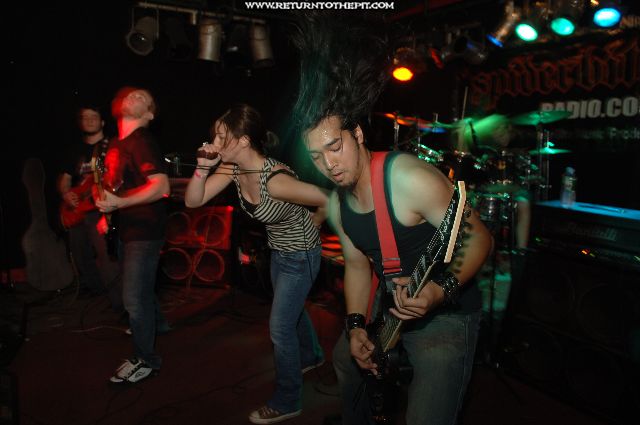 [mortis deveia on Aug 6, 2006 at the Spyder Room (Manchester, NH)]