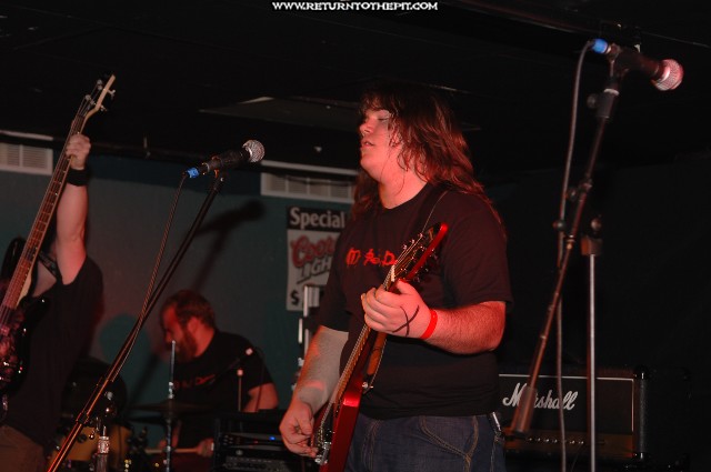 [my pet demon on Feb 23, 2006 at Mark's Showplace (Bedford, NH)]