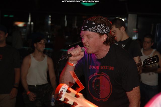 [nothing but enemies on Jul 29, 2006 at Club Lido (Revere, Ma)]