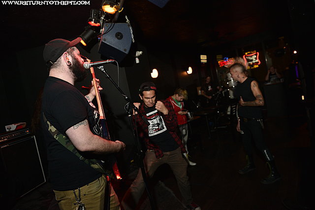 [nuclear special forces on Sep 29, 2013 at O'Briens Pub (Allston, MA)]