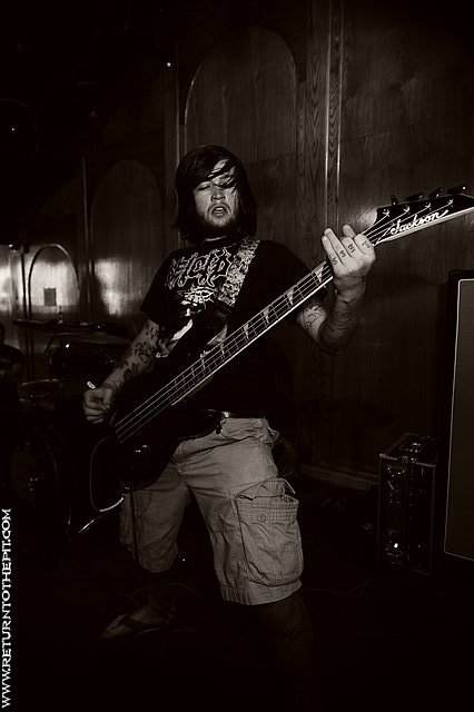 [oceano on Apr 18, 2009 at Chasers - Thirdstage (Worcester, MA)]