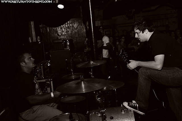 [on broken wings on Jul 22, 2009 at Club Hell (Providence, RI)]