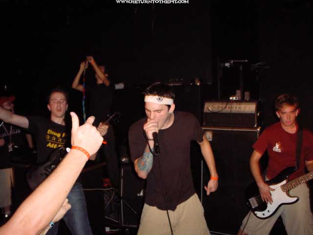 [on broken wings on Sep 15, 2002 at Skatefest Second Stage The Palladium (Worcester, MA)]
