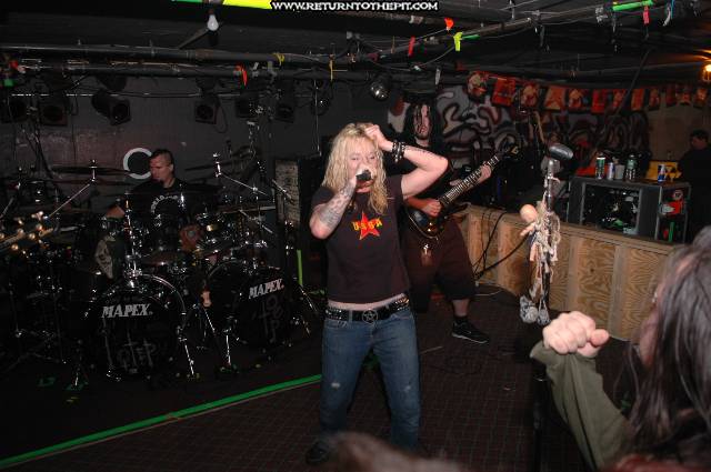 [otep on Feb 24, 2005 at the Bombshelter (Manchester, NH)]