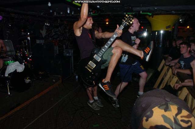 [outbreak on Jun 2, 2005 at the Bombshelter (Manchester, NH)]