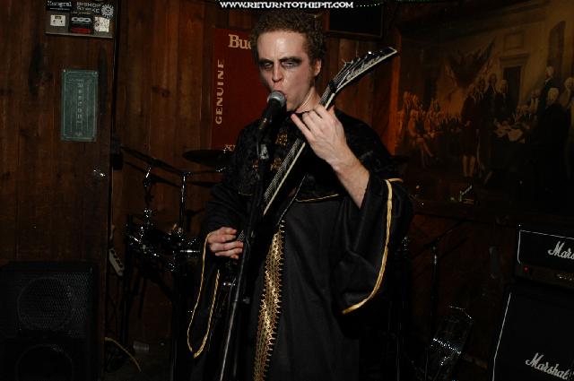 [phantom limb on Nov 1, 2003 at O'Briens Pub (Allston, Ma)]