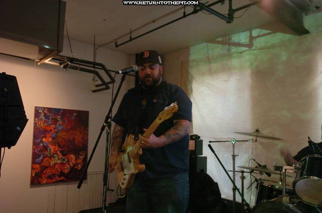 [presley on May 14, 2005 at Evo's Art Space - upstairs (Lowell, Ma)]