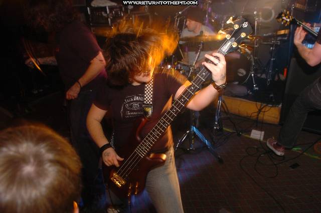 [screams of erida on Nov 13, 2005 at the Bombshelter (Manchester, NH)]